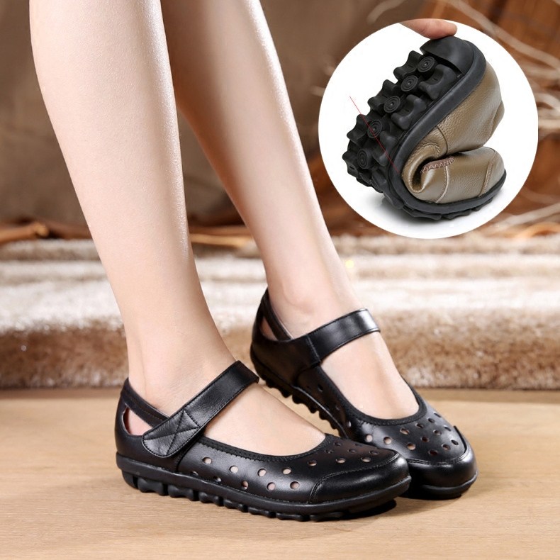 春夏季低跟防滑平底魔术贴妈妈鞋透气真皮洞洞凉鞋女小码32 33 34