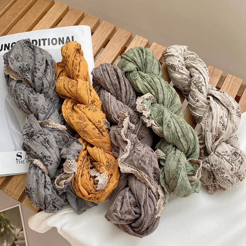 2022新款细窄长棉麻围巾女春秋薄款韩版碎花褶皱丝巾百搭护颈围脖