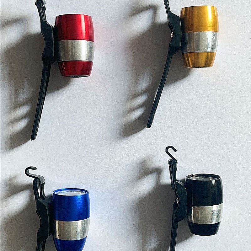 自行车灯夜骑超亮迷你型强光手电筒山地车前灯单车灯骑行装备配件