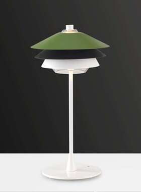 时尚现代北欧风格绿色铝材三层罩装饰客厅卧室书房阅读装饰台灯