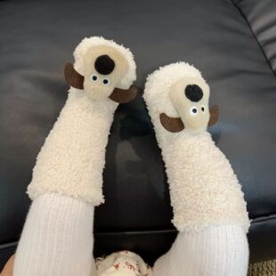 宝宝地板袜婴儿保暖地板鞋 冬小月龄袜靴 儿童毛绒绒防滑室内步前鞋