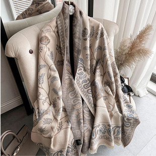 24新款围巾冬季女高级感仿羊绒外搭披肩两用秋冬百搭女款保暖围脖