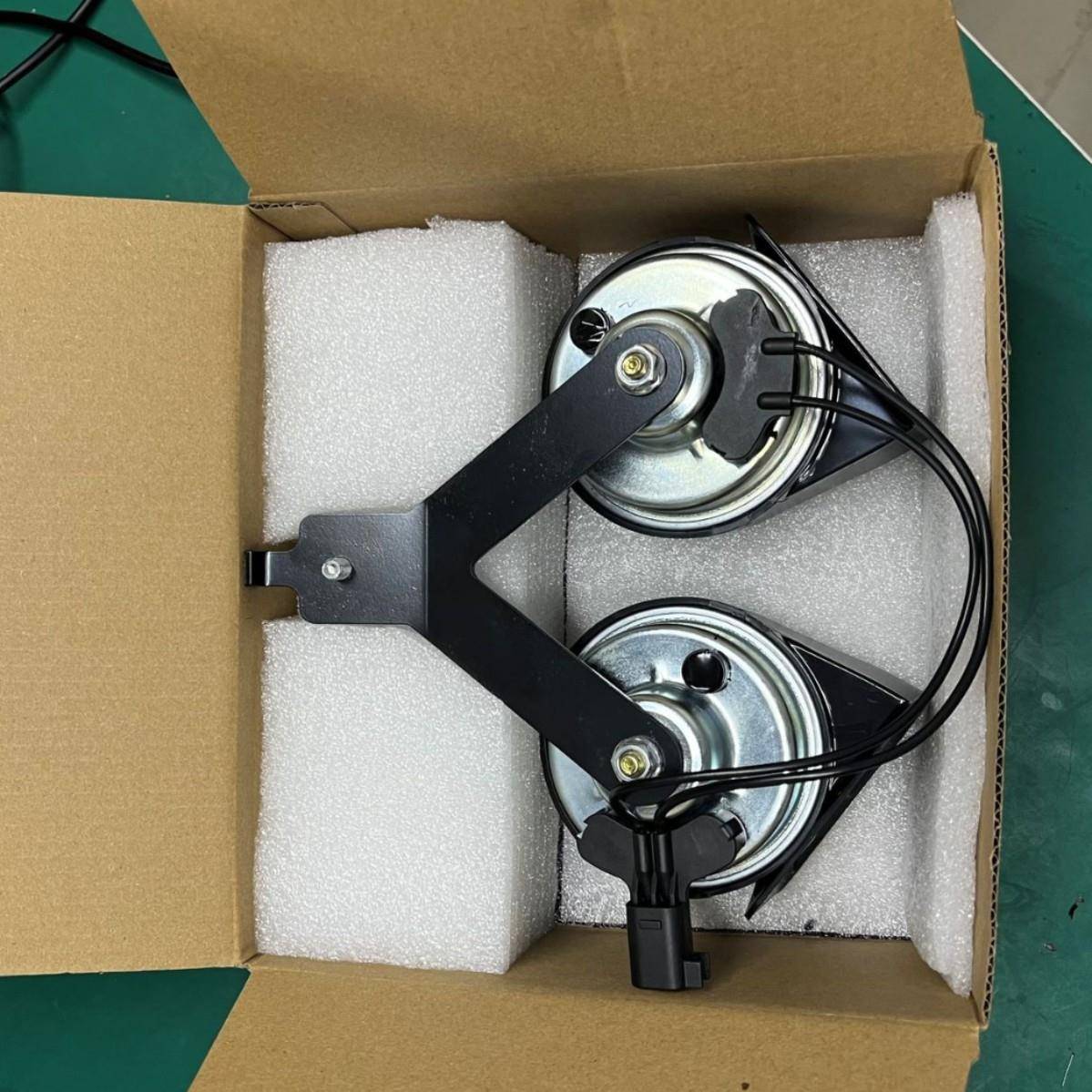 福特路虎专用蜗牛喇叭带支架OE号 8C2Z-13832-C 12V/24V超响