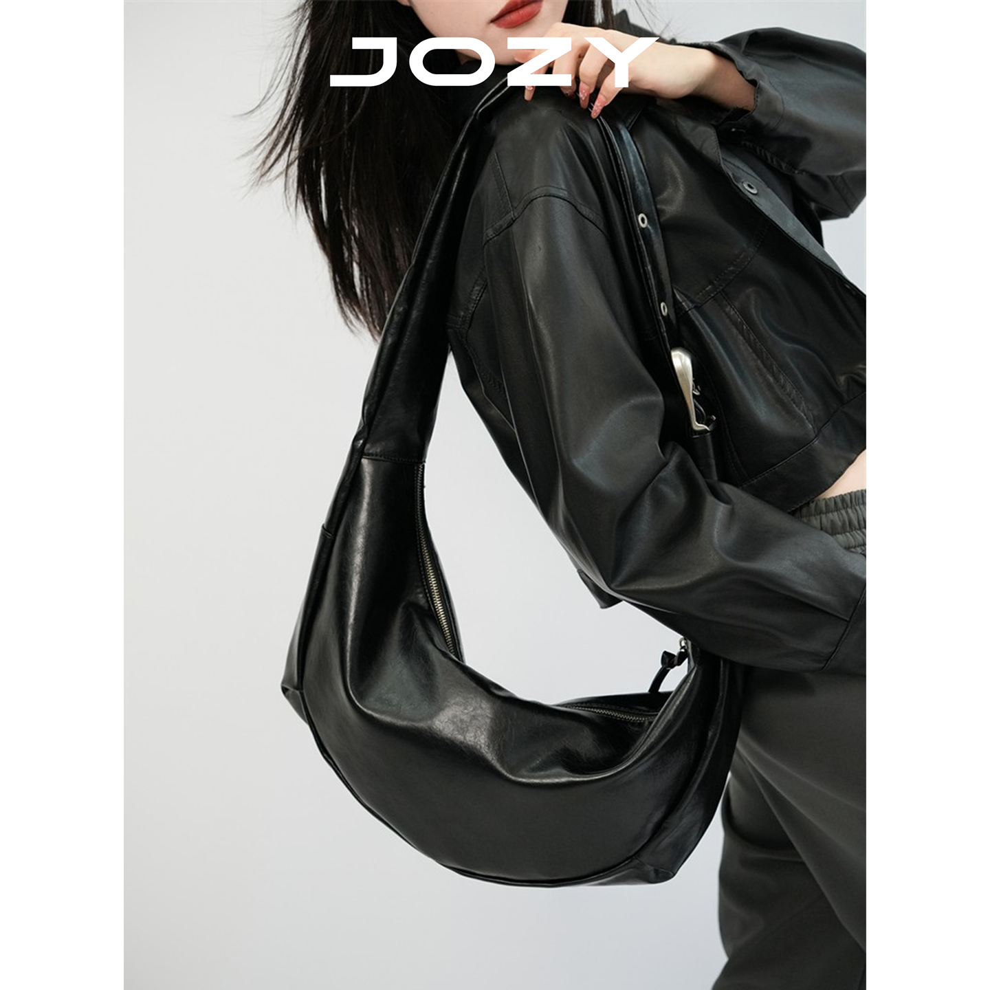 JOZY新款大容量腋下包可颂饺子包