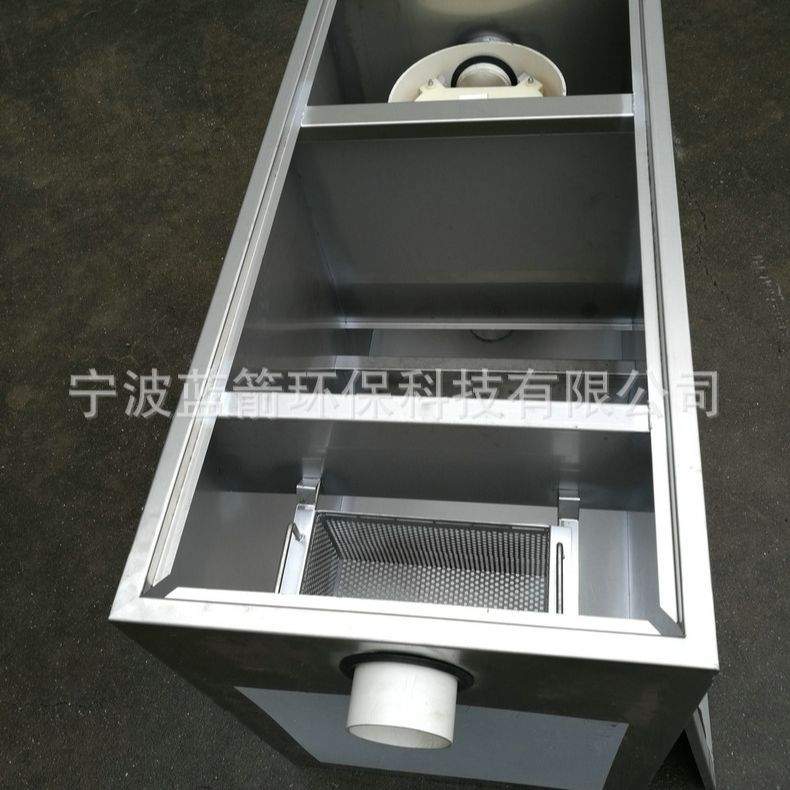 饭店餐饮厨房玻璃钢油水分离器油污污水处理设备耐用商用隔油池