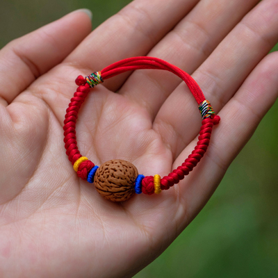 桃篮篮子红绳宝宝新生婴儿童压五彩惊红绳防桃核木男.女手脚链串