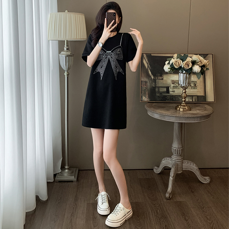 小个子短袖T恤裙女夏季新款高级感黑色显瘦遮P肚子减龄休闲连衣裙
