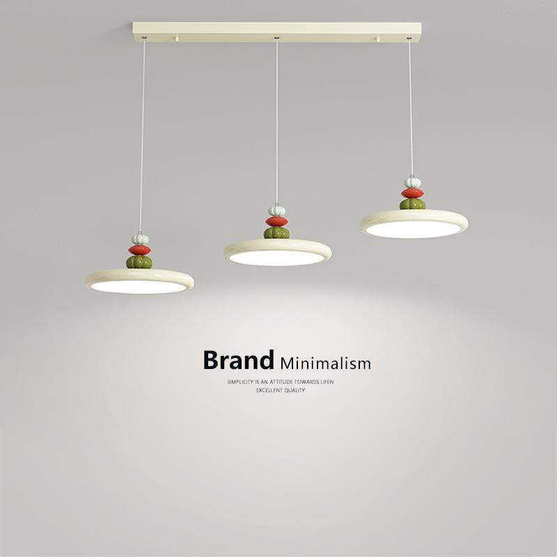 餐厅吊灯三头飞碟流行法式奶油风餐桌灯护眼现代简约创意岛台灯具