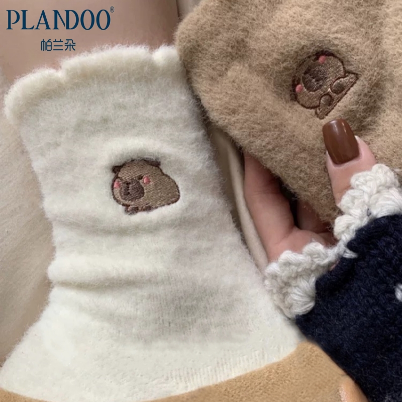 毛绒袜子秋冬中筒加绒加厚卡皮保暖巴拉地板可爱睡眠月子袜女长袜
