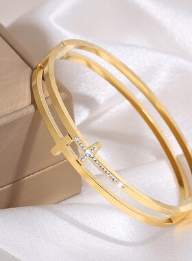 新款双层十字镂空镶钻暗扣手镯日韩简约电镀可洗澡不锈钢手镯饰品