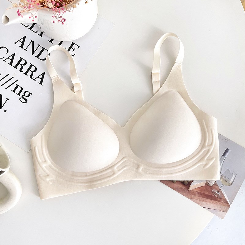 无痕果冻软支撑文胸聚拢小胸专用无钢圈内衣女夏季薄款收副乳胸罩