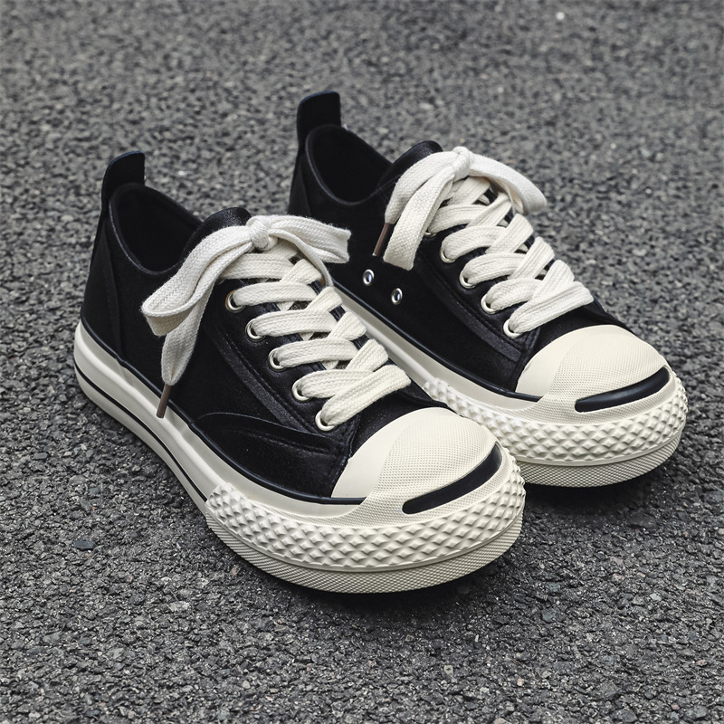 滑板鞋男鞋小众笑脸鞋个性原创设计厚底美式大头鞋百搭休闲鞋男生,流行男鞋,休闲板鞋,淘宝优惠券,粉丝福利购,淘宝优惠卷