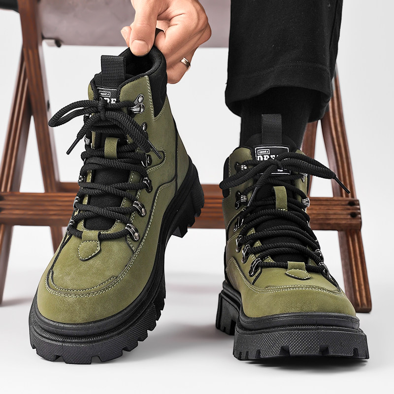 马丁靴男款秋季2025新款军绿色靴子男士高帮鞋户外运动登山工装鞋
