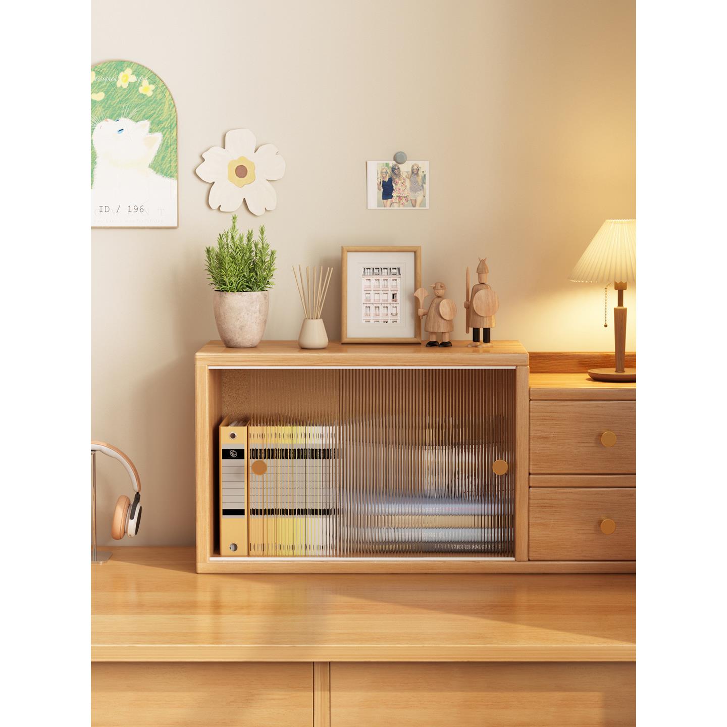 书架桌面带柜门置物架办公桌小型文件收纳整理架简易书桌分层架子