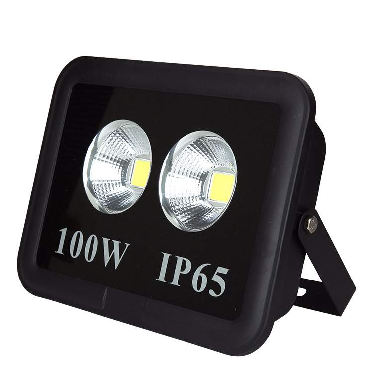 LED聚光投光灯 户外灯150W200W300W400W招牌广告灯工程灯防水