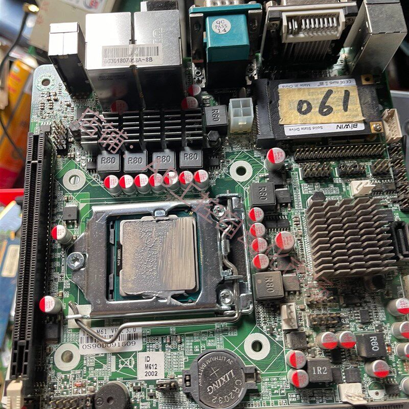 极速研域c工控itx-m61 主板多片