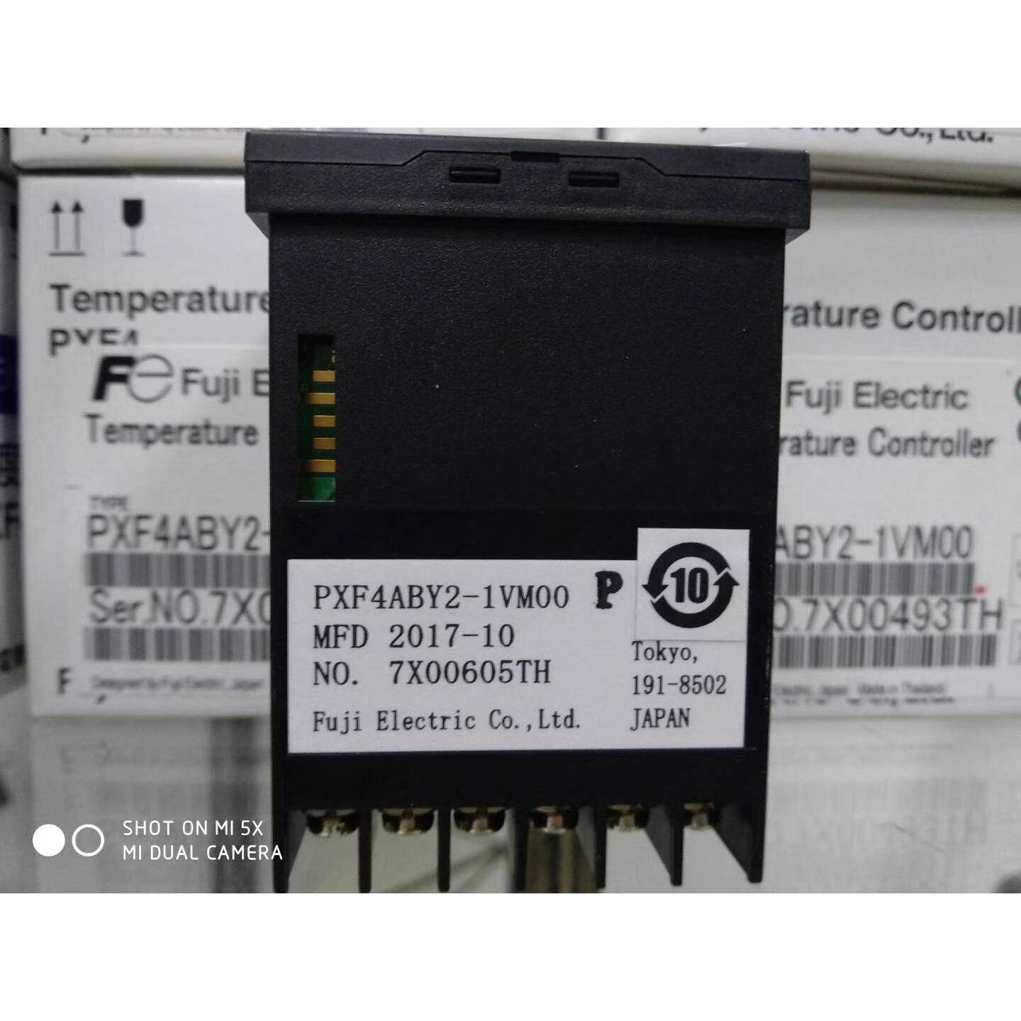 富士温控表PXF9ABY2-1W100