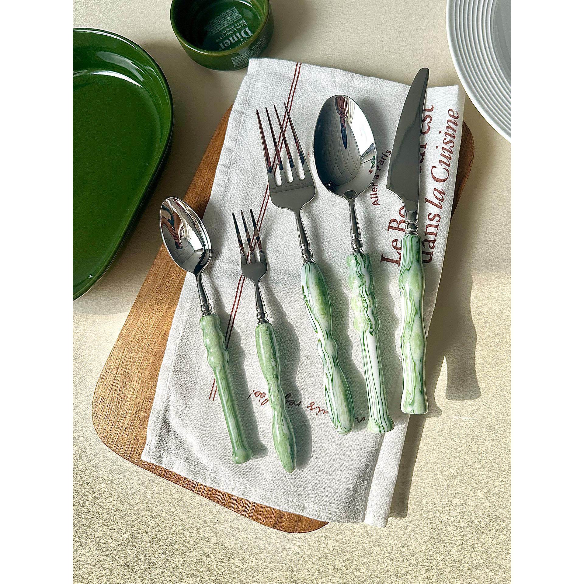 高颜值翡翠绿色西餐牛排刀叉勺子餐叉意面叉子三件套轻奢西餐勺
