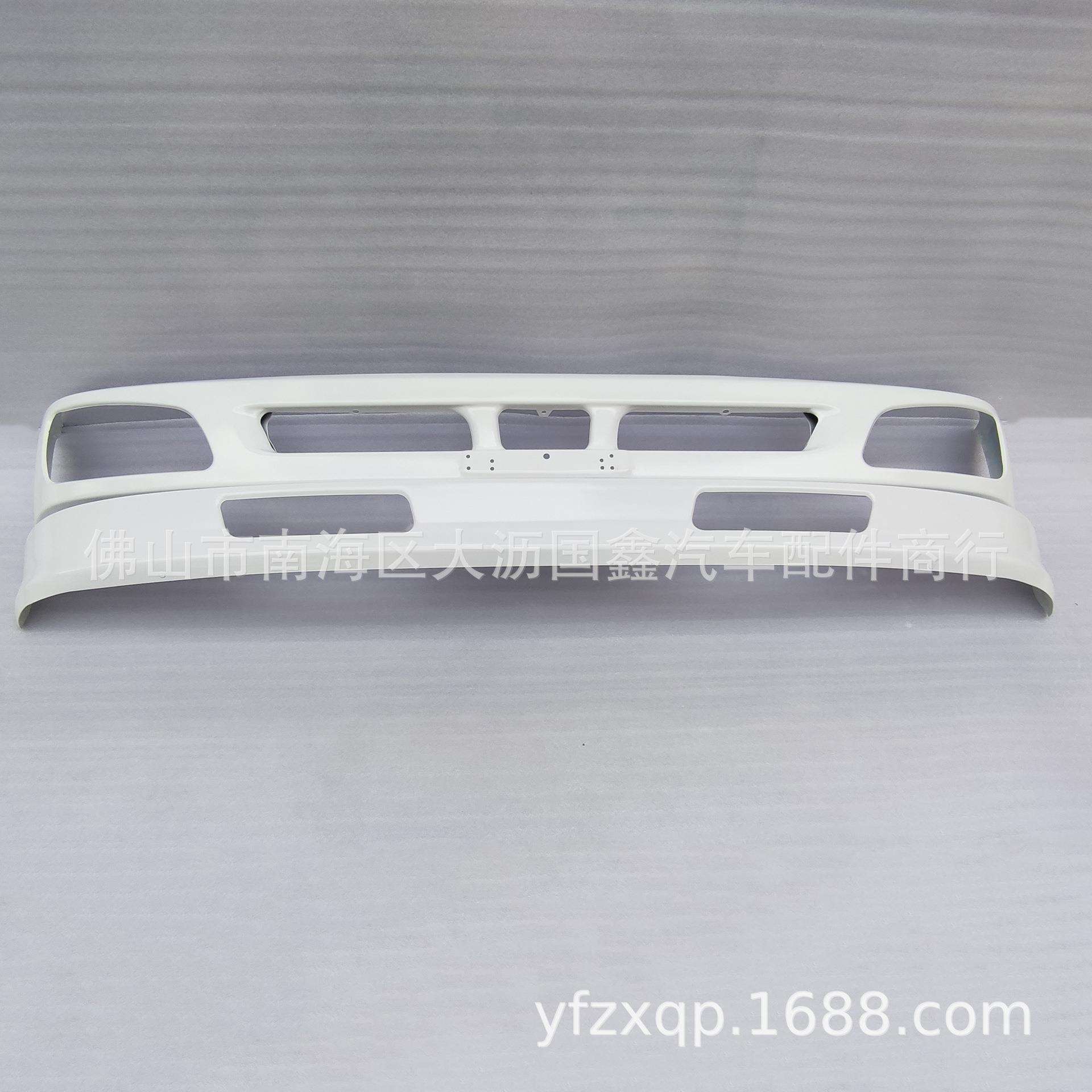 日野500驾驶室保险杠 FM2P FR2P P11C发动机 货车 卡车配件 HINO