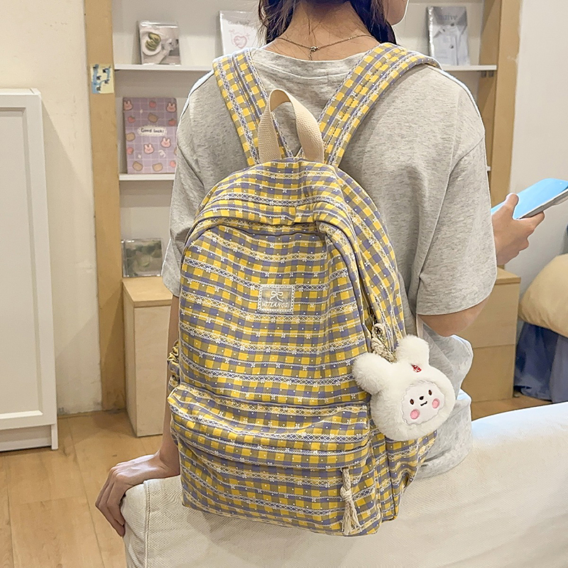 双肩包女2025超火蕾丝时尚格子背包初中生高中学生书包轻便背包