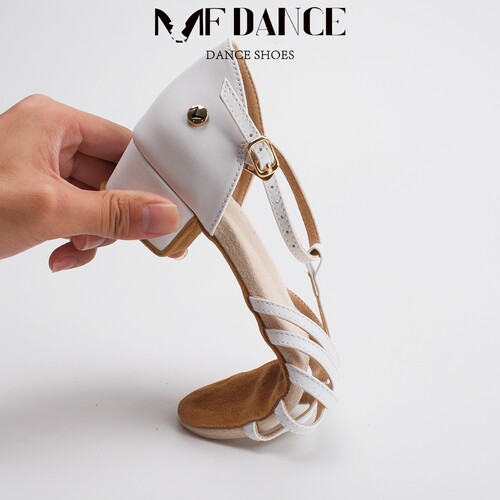 MFdance拉丁舞鞋女童2025新款初学者练功软底少儿专业舞蹈跳舞鞋