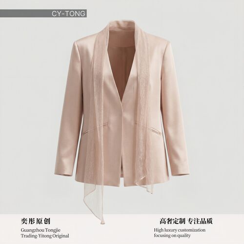 简约秋季女士西装