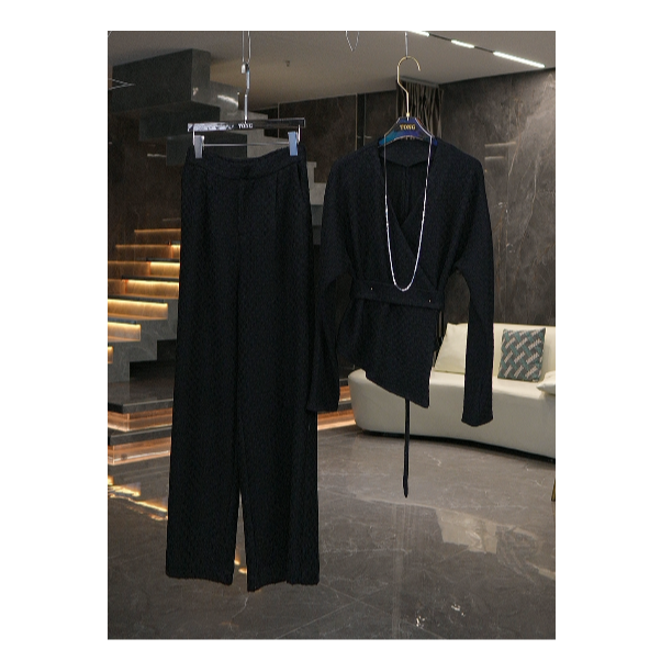 【彤姐原创】冬季休闲风时尚西装修身上衣+裤子套装W25D797显瘦