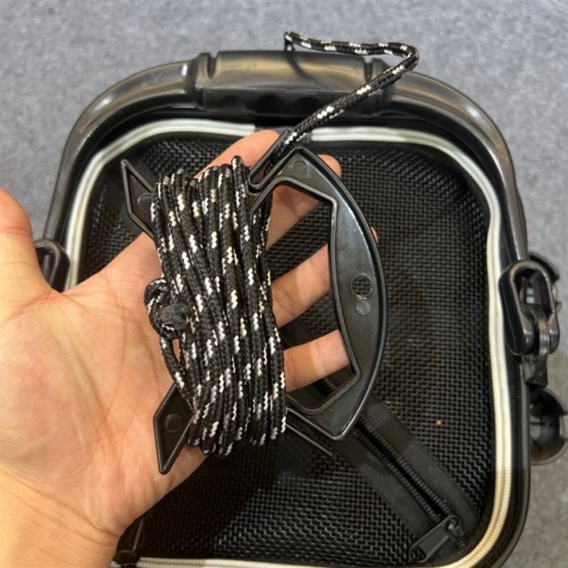 加厚2.0多功能打水桶装鱼桶矶钓桶冰钓桶活鱼桶路亚溪流桶可插杆