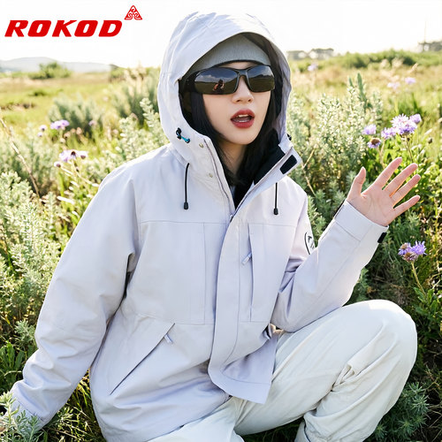 ROKOD户外运动风连帽冲锋衣