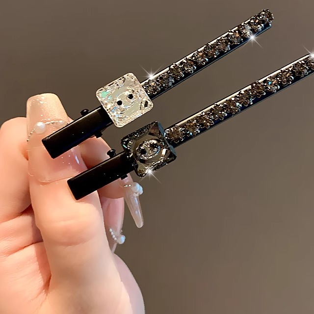 韩国东大门新款轻奢小众设计气质水晶一字夹侧边夹百搭时尚碎发夹