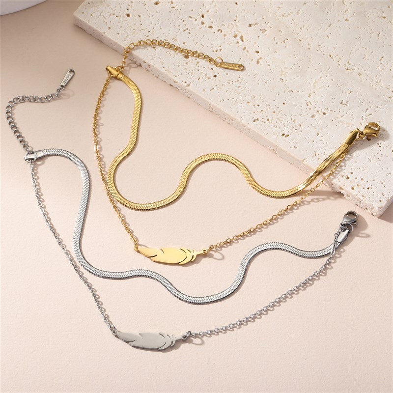 羽毛吊坠女式手链不锈钢多层链蛇链美学魅力手链珠宝礼品现货