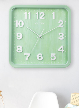 正方形静音绿色挂钟简约时尚客厅家用现I代石英钟挂表卧室创意时