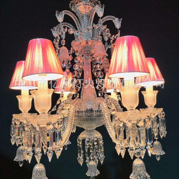 新款婚庆亚克力水晶珠帘吊灯婚礼堂酒店布置装饰婚庆道具厂家直供