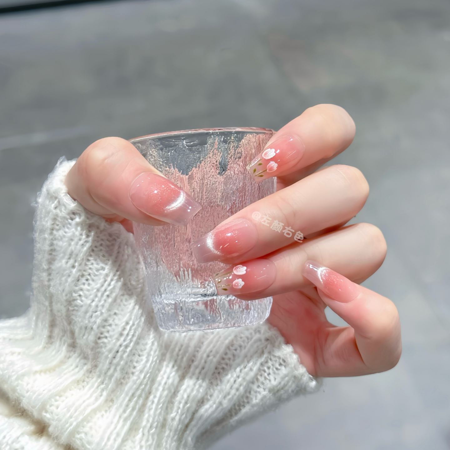手工穿戴甲2025新款手绘立体郁金香猫眼美甲中长款气质显白指甲贴