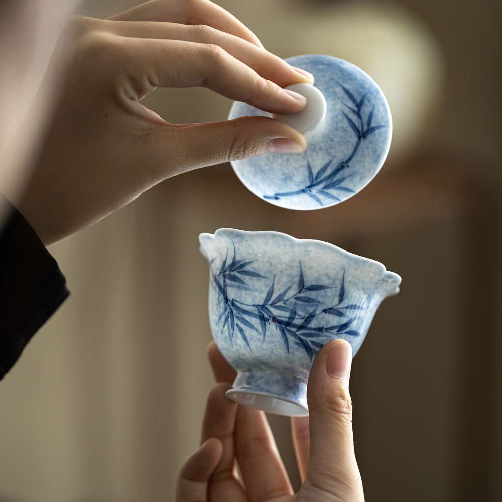 泥人述 手绘点墨青竹花口盖碗 釉下彩竹子葵口泡茶碗高足陶瓷茶器