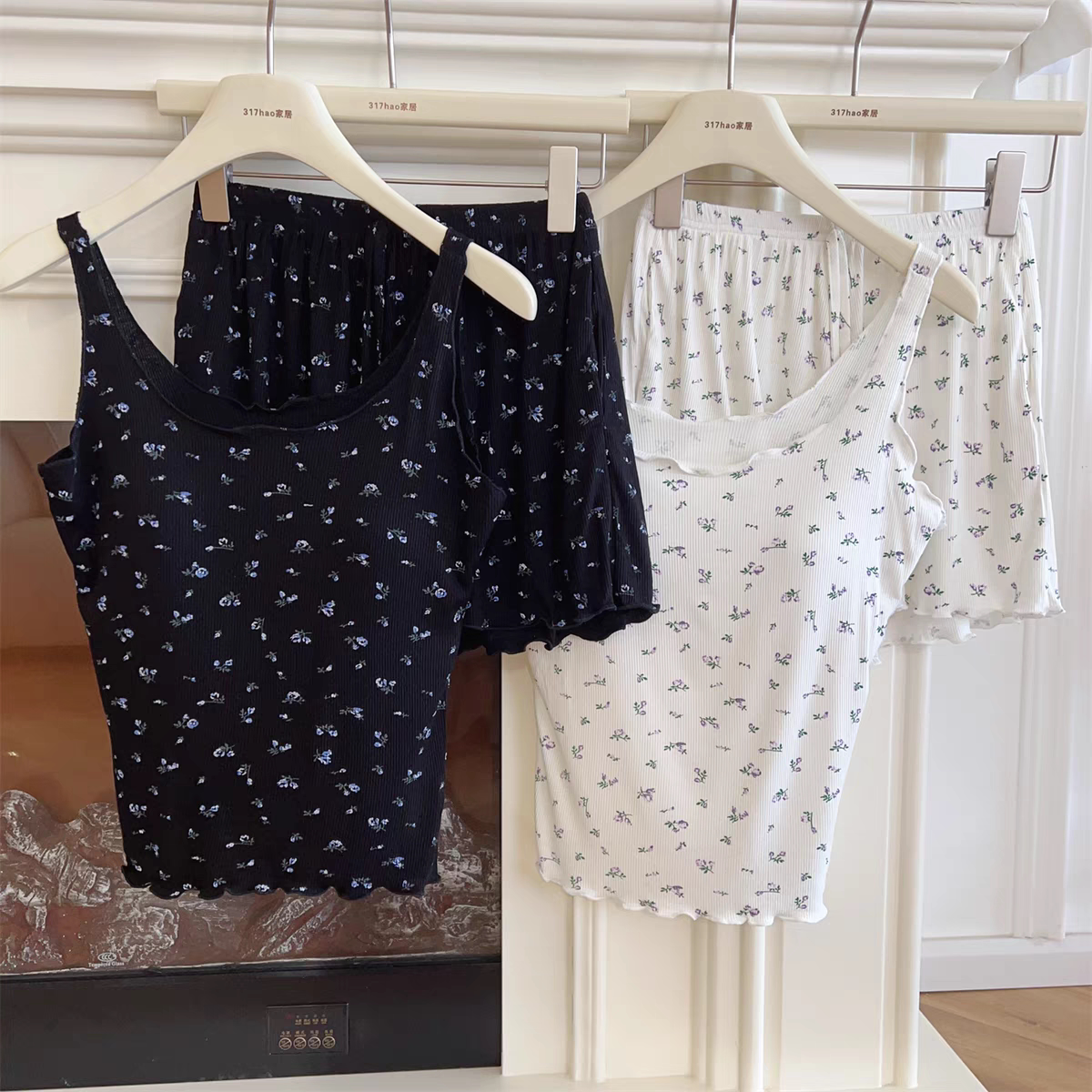 带胸垫！夏季韩系小碎花薄款女吊带短裤睡衣女莫代尔家居服可外穿