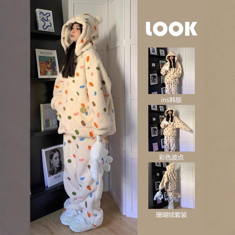 彩色波点印花连帽珊瑚绒睡衣女冬