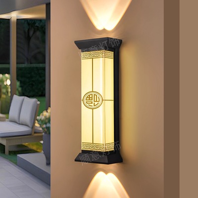 新款铝材上下发光户外壁灯