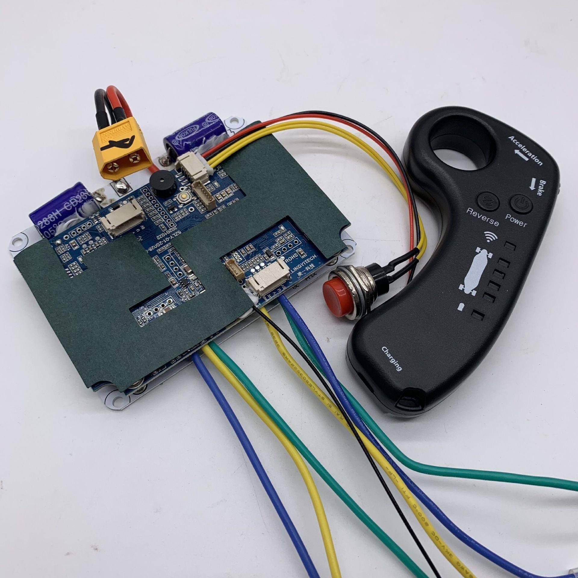 遥控电动四轮滑板车无刷电机控制器正弦波双驱控制板电调6s7s10s