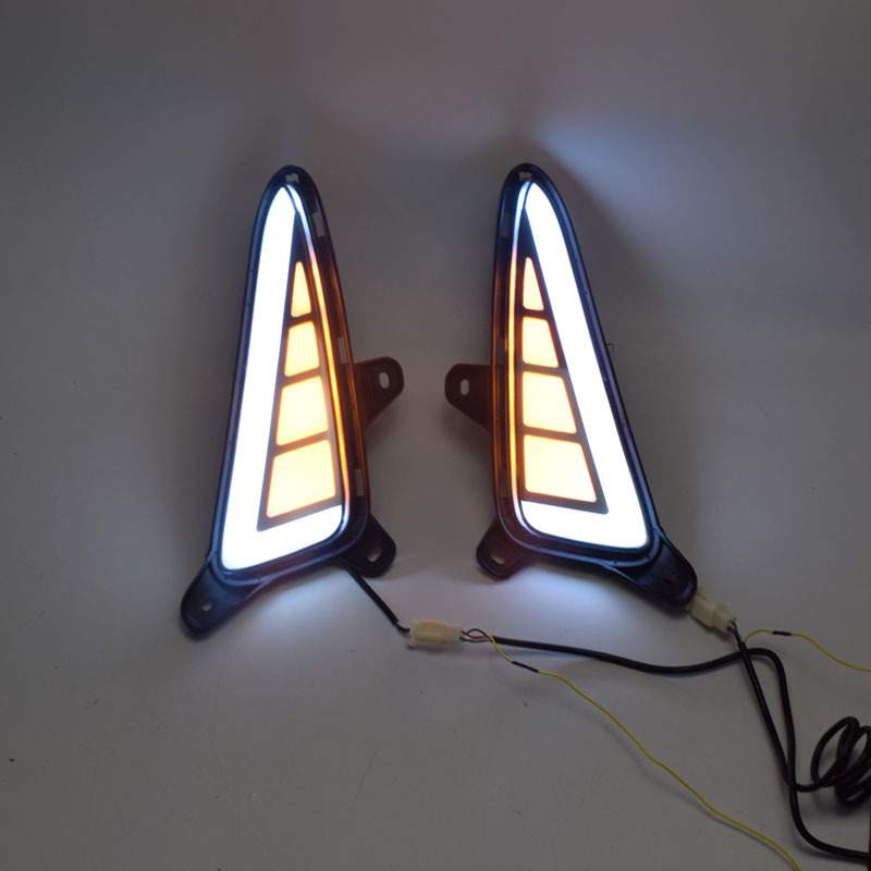 适用于丰田CHR日行灯17-18款CHR改装LED日间行车灯前雾灯带转向