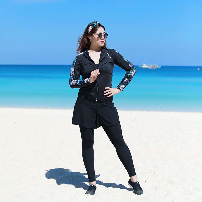 新款潜水服女分体裙式显瘦大码胖mm防晒浮潜冲浪泳衣情侣水母衣