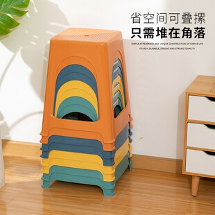 塑料凳子加厚板凳餐厅简约高凳子朔料熟料方椅子家用经济型胶登子