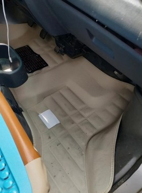 SRM21款华晨鑫源鑫卡T22S T20S脚垫单排双排货卡货车专用脚踩垫子