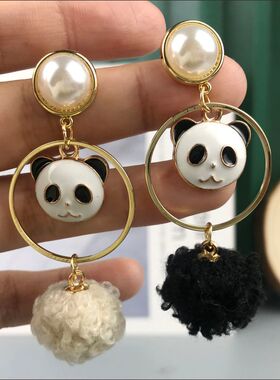 极速Panda Ear Rinqg Gift Chinese Souvenir China