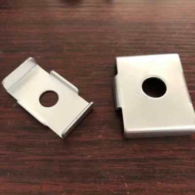 极速厂销厂促C型钢华司垫片镀锌华司光伏J支架配件C型钢连接件方