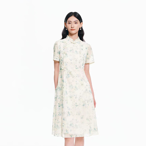 珂莱商场同款2026年夏季新款女装淡雅碎花中式国风旗袍短袖连衣裙