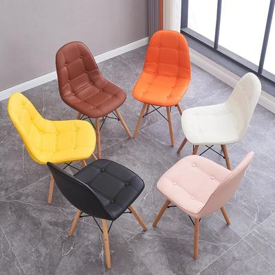 北欧简约餐椅家用实木皮革凳子奶茶店休闲椅美甲椅大学宿舍靠背椅