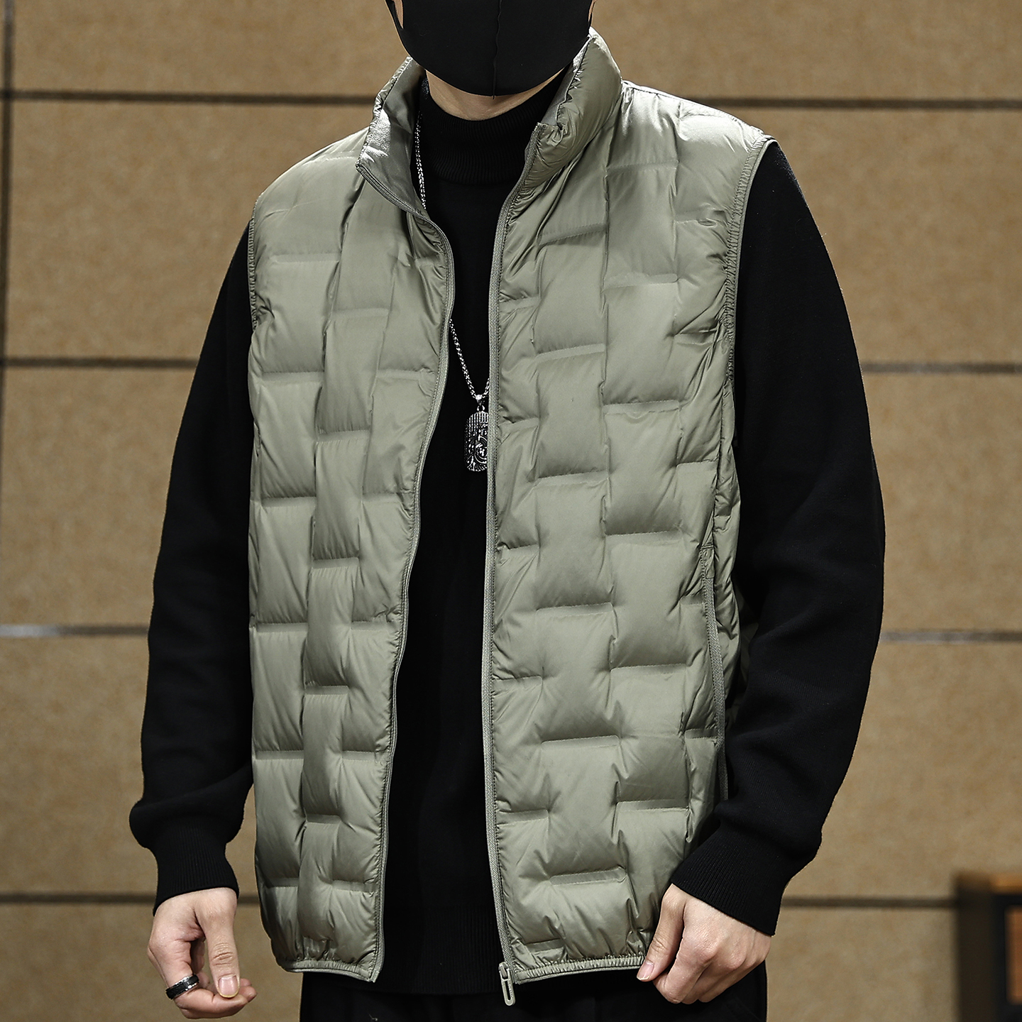 【90鸭绒立领轻薄款羽绒马甲】