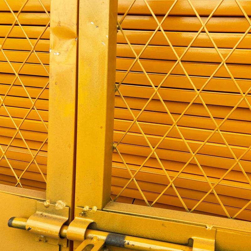 交通安全护栏网建筑工地电梯井防护门佛山工厂电梯防护护栏门