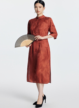 凯喜雅玫彤染蝴蝶缎旗袍式连衣裙国风百搭女2025新款ZZK1FLJM030